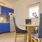 Apartment 1 Bedroom Awesome In Lukoran