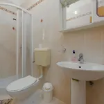 1 Bedroom Awesome In