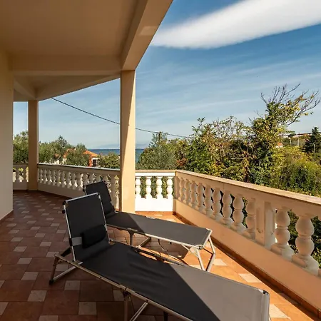 1 Bedroom Stunning In Apartamento *