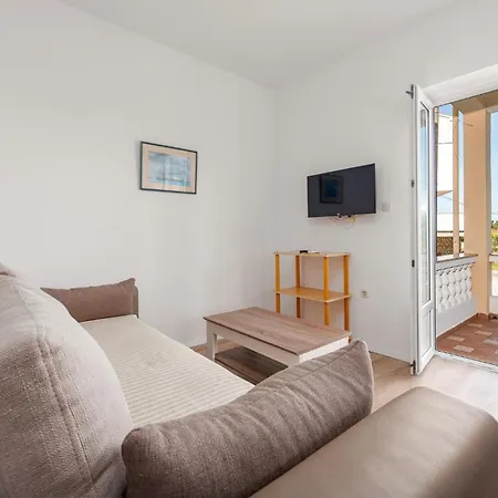 1 Bedroom Stunning In * Lukoran
